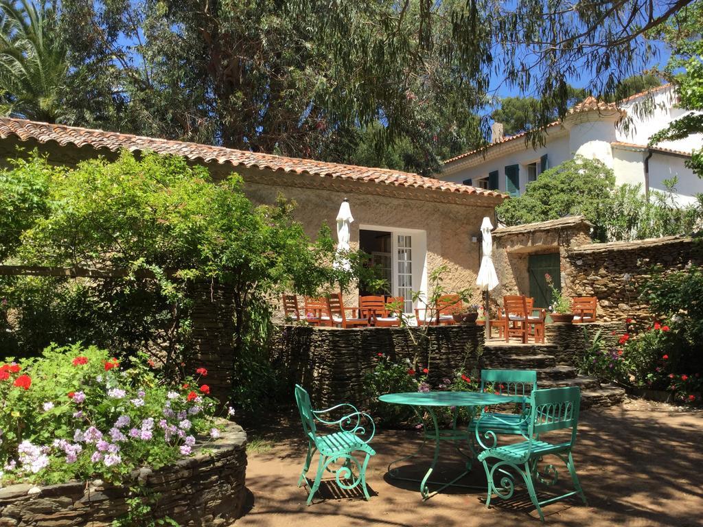 Отель Le Manoir De Пор-Кро Экстерьер фото